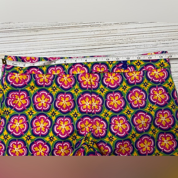 Trina Turk Womens Size 4 Shorts - Picture 5 of 11